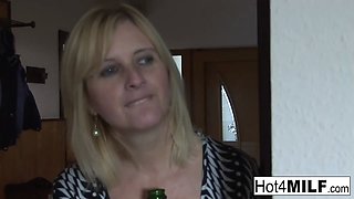 Fun blonde MILF fucks a y. guy