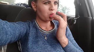 Masturbation With Squirt While Riding In A Car