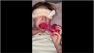 She Looks Like An Innocent Girl, But Shes Actually An Experienced Cocksucker
