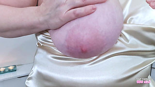 Aunty Jane in Pantyhose