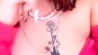 Brunette Solo Webcam Masturbation