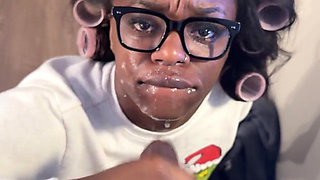 Ebony Step Sis Pulls Out BBC While Clan Is Watching a Movie