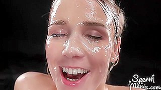 Alexis Crystal - Naughty Alexis Sticky Bukkake Facials