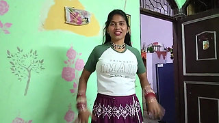 I was cleaning the house, I was on the boss and my back was hurting a lot, my boss give me relief, Full Hindi Viral Video