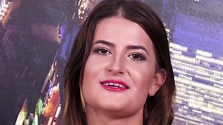 [WoodmanCastingX] - Casting X With Gia Tvoricceli - Gia