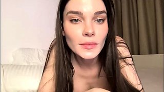 Brunette Solo Webcam Masturbation