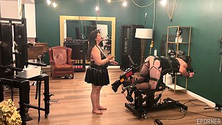 Daring fetish lab captivates with intense passion in thrilling intimate play