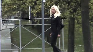 Amateur blonde having solo pleasure