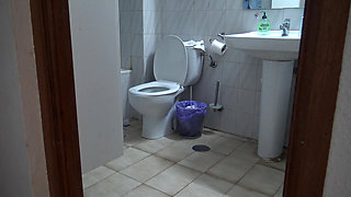 Muslim Woman Caught I Take Out My Big Black Cock for My Turkish Colleague.