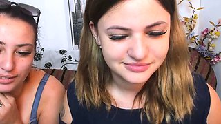 Brunette Solo Webcam Masturbation