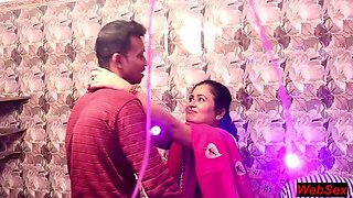 Desi Bhabhi Birthday Sex - Homemade Indian Aunty Seduction & Creampie