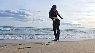 Super Boot Passion! Outdoor Beach And Car