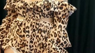 Clothes Change Dance Show Turkish Revealed