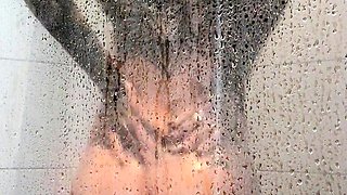 Brunette Solo Webcam Masturbation