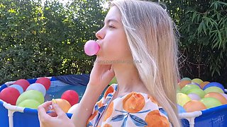 Chubby blonde brianna solo masturbation