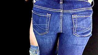 Sensual Blowjob and Sperm in Panties