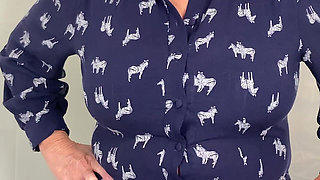 Mrs Mature Feet Wearing Big Granny Pants