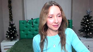 Ukrainian amateur babe in thiny panties on webcam