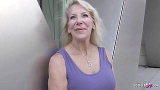 Perverted blonde granny crazy xxx video