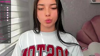 Aratna Colucci Webcam Show