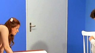 Vintage-deutscher Humor mit einer haarigen Wendung