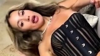 Close up MiLF getting it in the ass