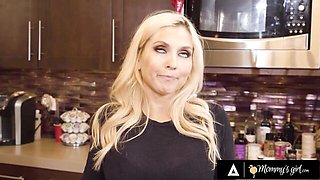 Glorious Christie Stevens - blonde porn - Mommy's Girl