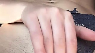 Ella Alexandra Fingers Her Pussy In The Car Onlyfans Video