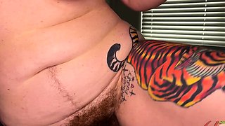 Big cock solo jerking on webcam