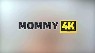 Mommy4k. bathroom game completed up as a indeed hot sex with mature call girl