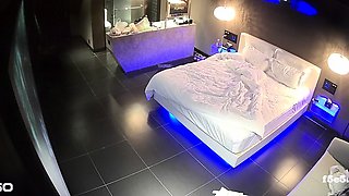 Horny fat arab housewife fingered on amateur hidden cam