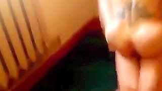 Moglie italiana filmata di nascosto in albergo mentre si fa inculare dal amante
