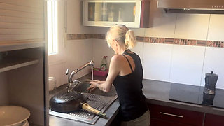 Hot Spanish Wife Blows in Kitchen While Washing Dishes - Cum in Mouth POV