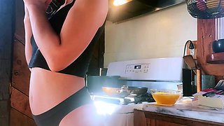 Pale amateur teen brunette Lynn Love