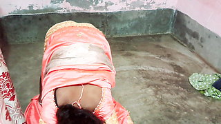 Silki sari wali bhabhi in Village Women Newly Married Wife's fuck in house