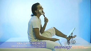Glamorous Kira's pussy eating dirt