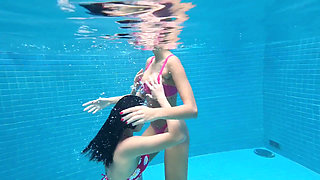 Lesbian Domination Top Girls Control Air Pool