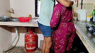 Desi Aunty Hardcore Kitchen Sex with Hindi Audio - Annuakhil Rough Fucking