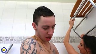 Mature Caroline wants anal sex in the bathroom with her stepson