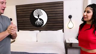 Thick car wash hotties sloppy throating of a lucky stranger