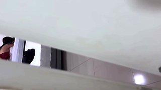 Cuckold Watching Wife Get Creampie