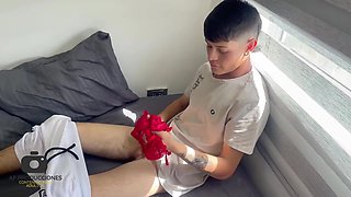 Mi Timida Madrastra Me Sorprende Masturbandome Con Su Ropa Interior Y Me Follo Duro - Rae Lil Black