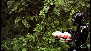 Amateur hottie fucked outdoor in public