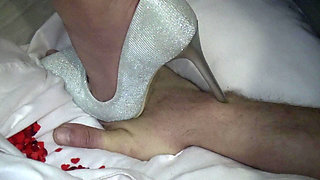 Step with the heel on your hand