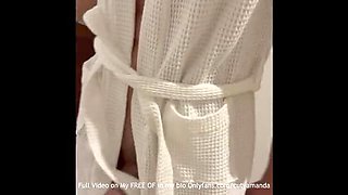Naughty French Amateur Amanda Dickted Sucks Delivery Guy's Cock Sloppy