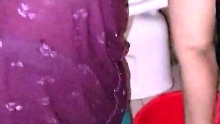 It's so Much Fun to Take a Bath Alone in the Bathroom