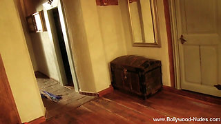 Sensual Tawaif's Seductive Dance