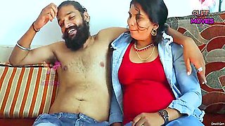 Indian Aunty Has Sex With Boy Friend