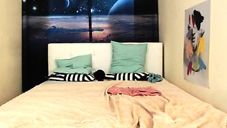 Cute brunette young hookup amateur teen blowjob