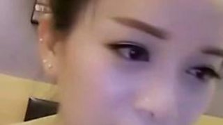 Pink and petite beauty anchor opens a room